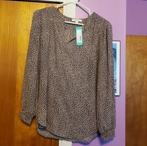 Long sleeved purple blouse